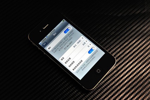 无锁美版低价热销 iPhone 4S仅售3180元