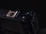 市售最小单电 1240万像素宾得Q仅4030元