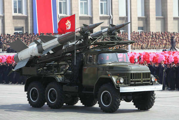 朝鲜向韩国发导弹_朝鲜导弹总局曝光_中国叫朝鲜大浦洞导弹打韩国
