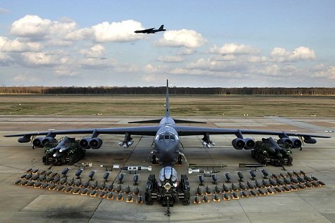 B-52ԴشԲԸ̭򡣣ͼվԴ ̨