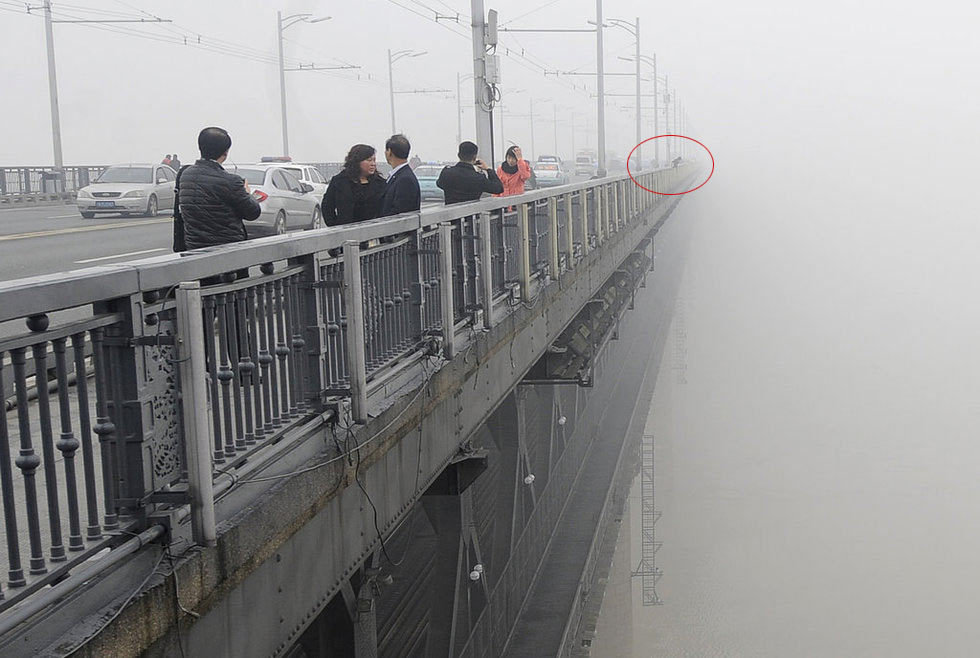 武宁路桥跳河图片