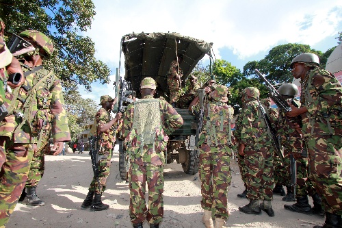 (国际)(1)肯尼亚国防军布防沿海地区