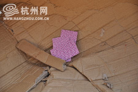 杭州女尸案现场现可疑扑克牌 警方称或异地抛尸