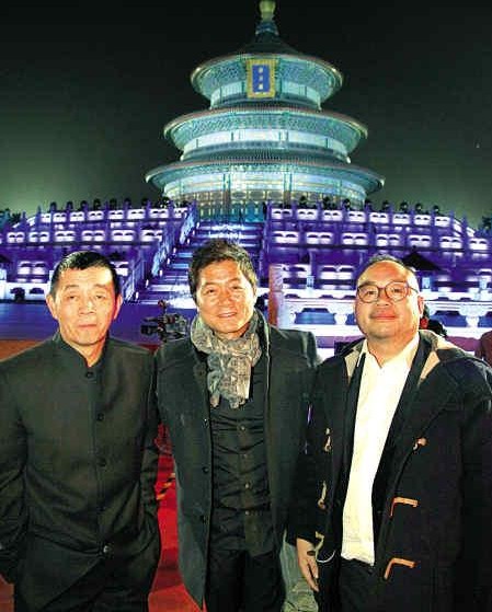 “天坛奖”评委中国电影导演顾长卫（左一）、张一白（右一）。