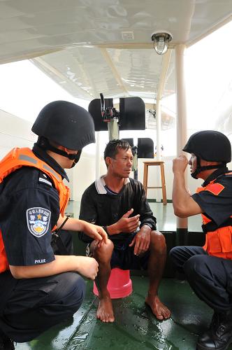 湄公河13名船员照片图片