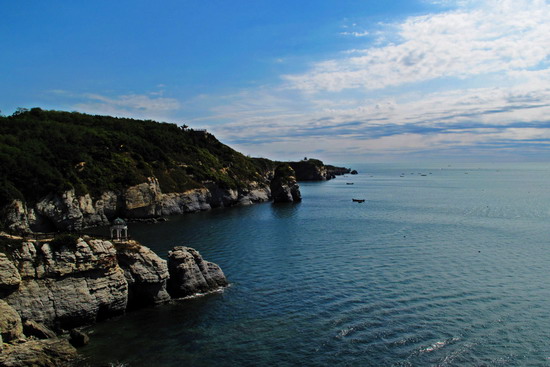 金石灘浴場付家莊浴場是大連市四大海水浴場之一,位於大連海濱風景區