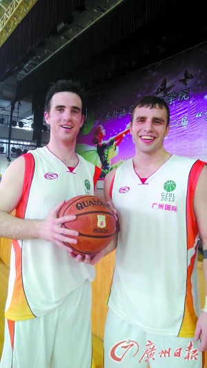 美国外援战广州篮球联赛 赞市长杯水平高组织好