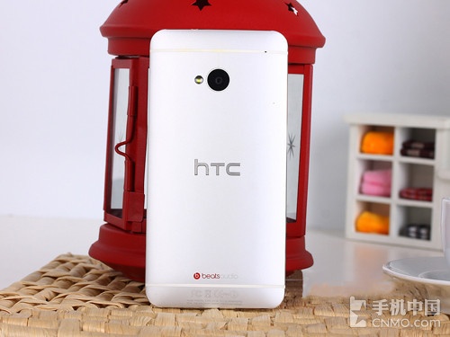 4.7Ӣ600ĺ HTC One 