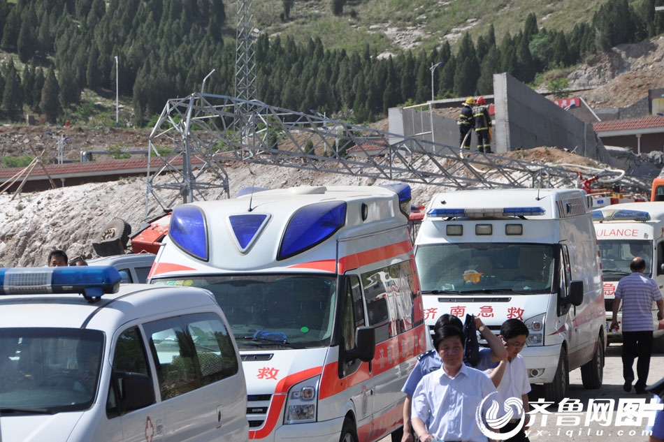 實拍濟南保利民爆廠爆炸現場已致13人死亡圖