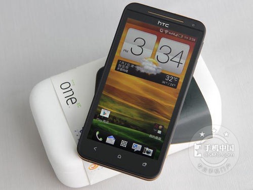 4.7Ӣ1.5GHz˫ HTC X720d1990 