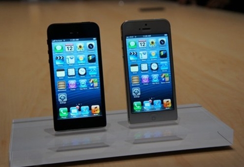 iPhone5۸µ 人3499Ԫ