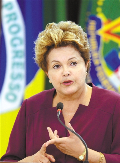 6月18日,巴西首都巴西利亚,女总统罗塞夫就民众示威发表讲话