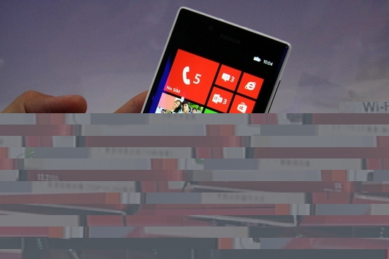 诺基亚Lumia720效果图