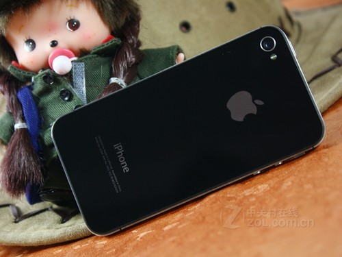 手机导购  苹果iphone 4正面采用一块3