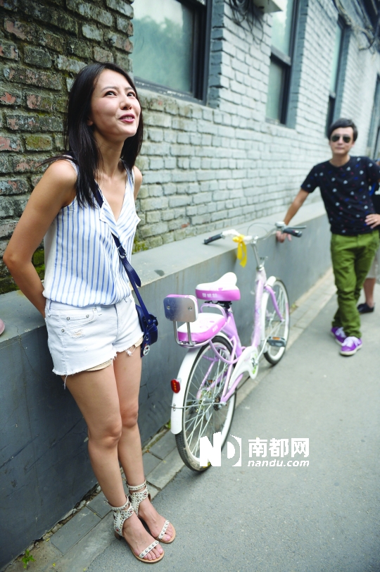 高圆圆李滨重骑17岁的单车，但“17岁再也回不去了”(组图)-搜狐新闻