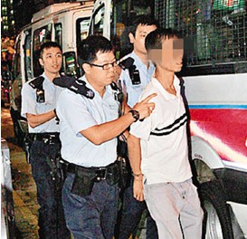 劫匪被警方逮捕。来源 香港《文汇报》