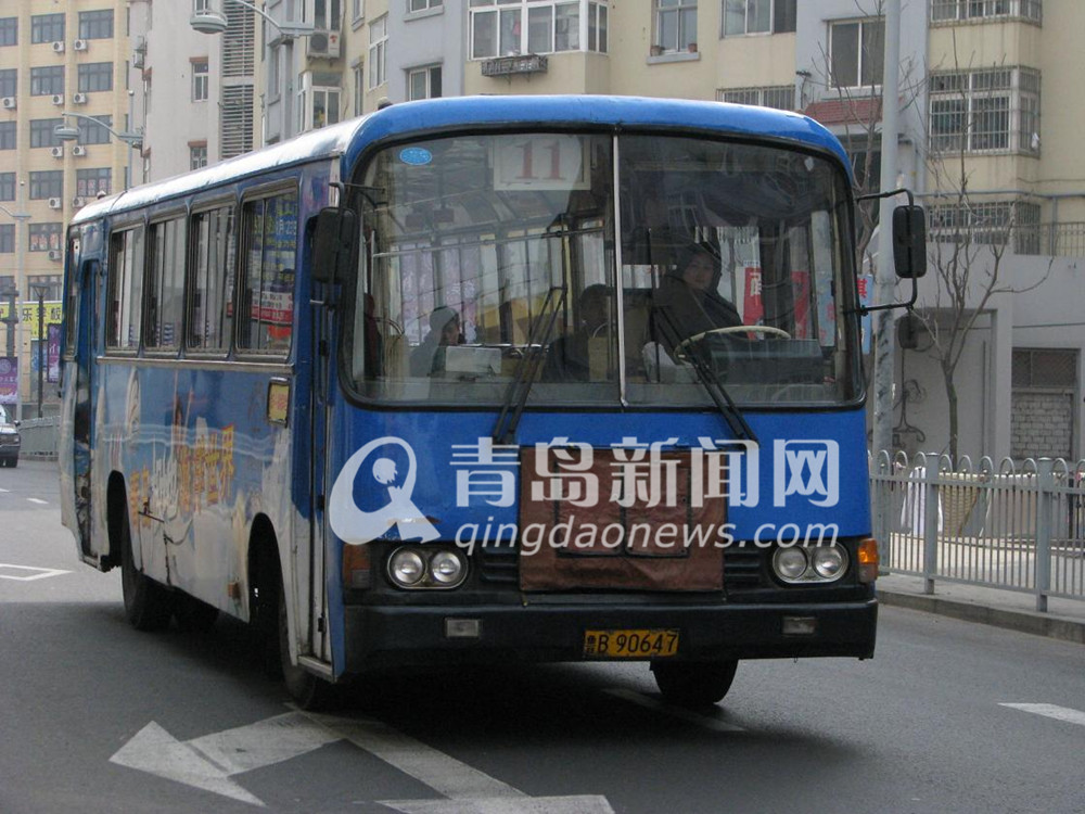 青岛公交车老照片图片
