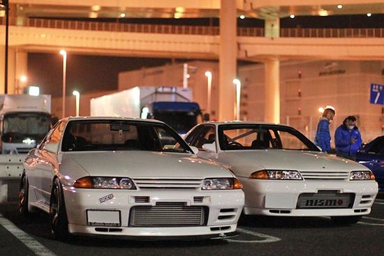 Skyline-GTR-R32