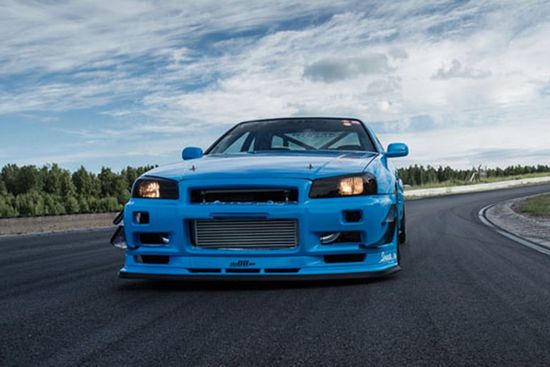 Skyline-GTR-R34