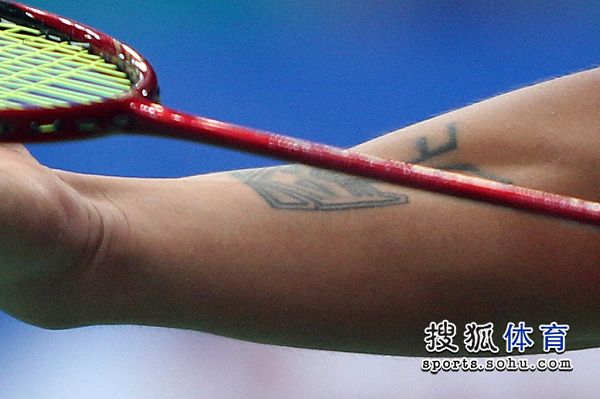 北京时间8月8日,2013年羽毛球世锦赛结束了1/8决赛的争夺.