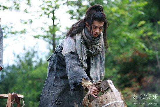 陈晓东在《兰陵王》中扮丑以乞丐造型登场