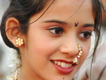 印度迪塔8岁新娘图片
