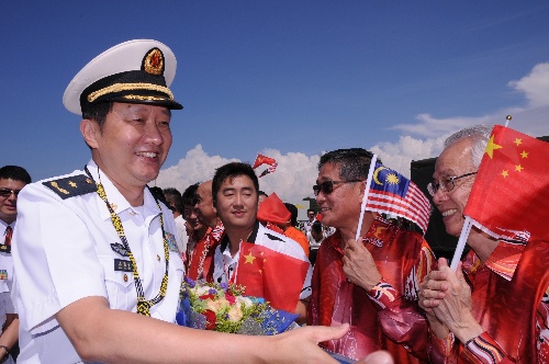 在馬來西亞沙巴州哥打基納巴盧,出訪任務指揮員,海軍大連艦艇學院院長