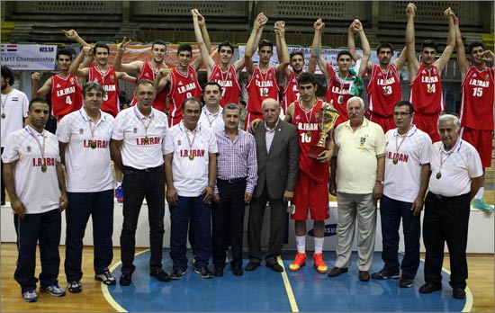 伊朗U18男篮夺冠