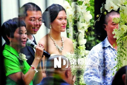 【图】王朔缺席女儿婚礼 陈丹青:他没有勇气站在这里(图)