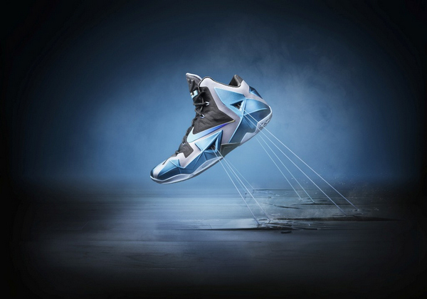 LEBRON 11 Gamma Blue