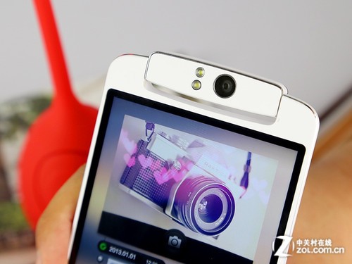 206度旋转摄像头+背部触控 OPPO N1评测