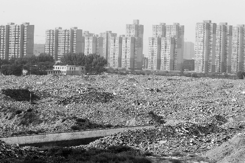 五龙口村目前是一片废墟