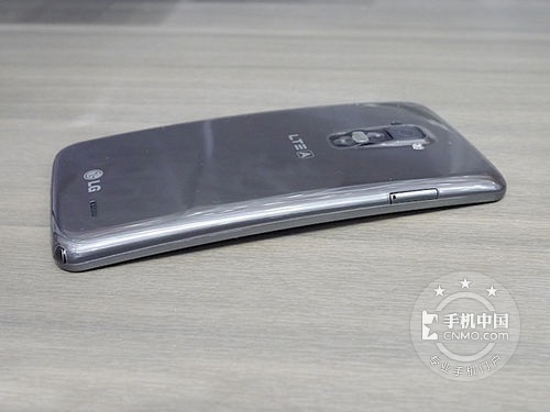 LG G Flex的曲面屏幕