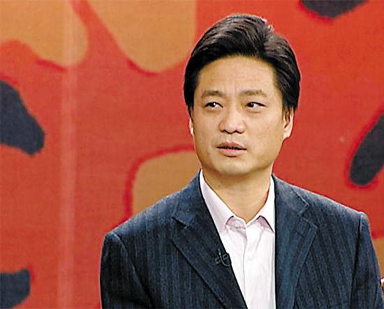 今日(1月13日)称正式起诉崔永元侵害其名誉,索赔30万,要求其删除微博