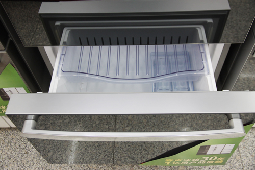 豪华新体验！容声BCD-378WPMB新品冰箱 