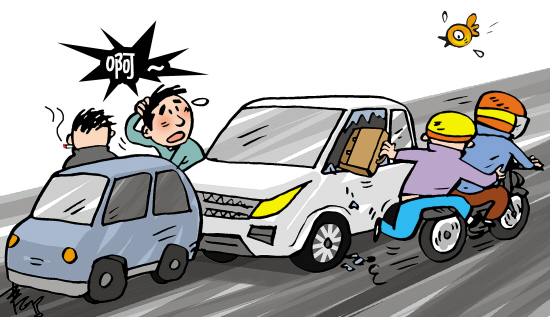 0漫画/陈春鸣昨日下午,在环城高速出口广佛新干线路段,一辆小轿车与