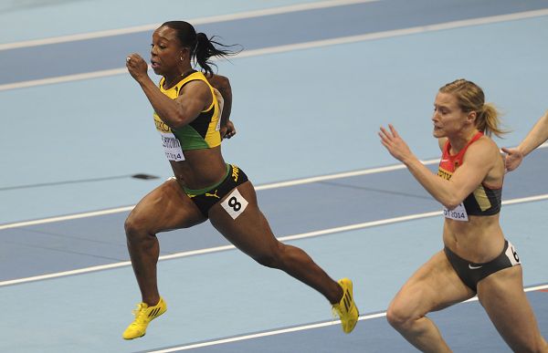 图文：室内赛女子60米半决赛 坎贝尔腿上肌肉