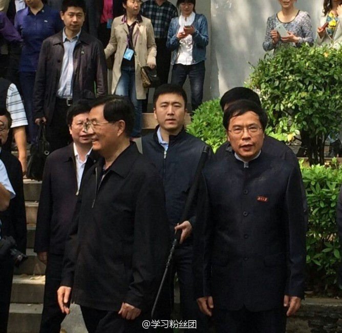 卸任领导人都在哪里露面