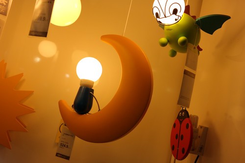 焦距:18mm光圈:f/5.0ISO感光度:800
