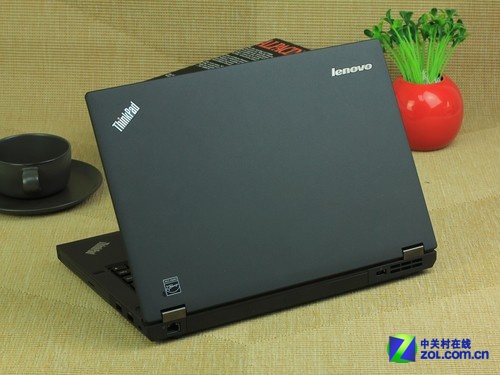 ThinkPad T440p 外观图 