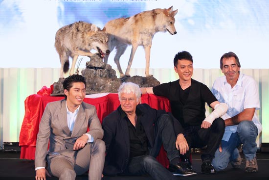 《狼图腾》在上海举办驯狼记―电影《狼图腾》制作特辑发布会
