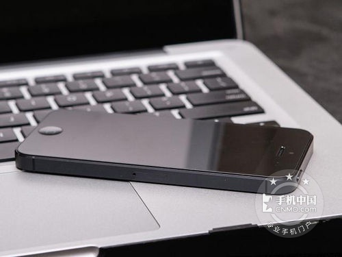 全新未激活苹果iPhone5南宁促销3000元 