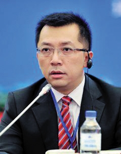 芮成钢被曝遭检方带走