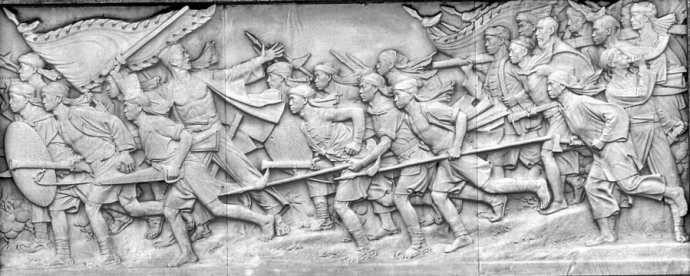 碑身东面的第二幅浮雕,描写1851年太平天国的金田起义