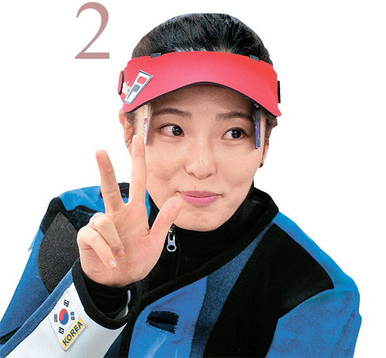 郑美罗（音，27岁，韩国），射击步枪，1枚金牌，2枚银牌