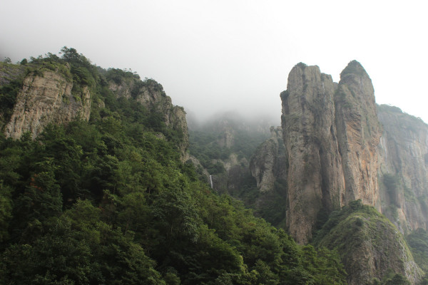 雁荡山阳刚峰图片