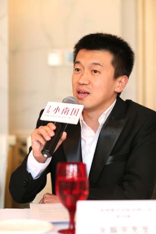 小南国餐饮控股有限公司 副总裁 关振宇 先生