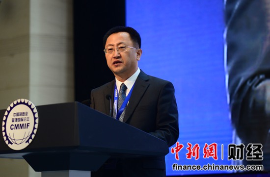 11月14日,天津市滨海新区副区长金东虎在第十一届中国制造业管理国际论坛上致辞。