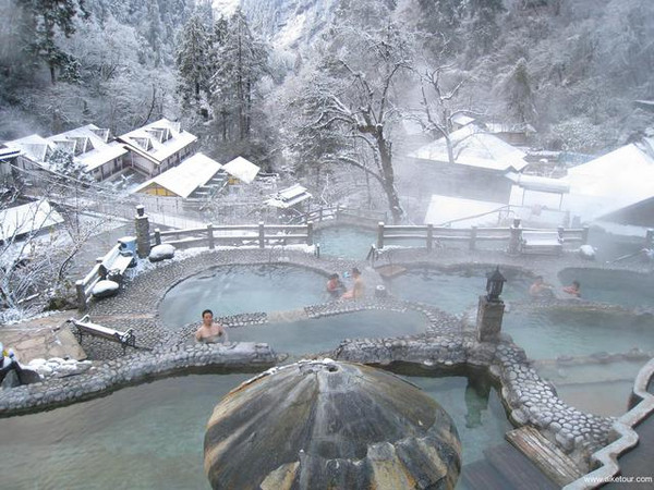 10,海螺溝——冰川森林公園泡溫泉