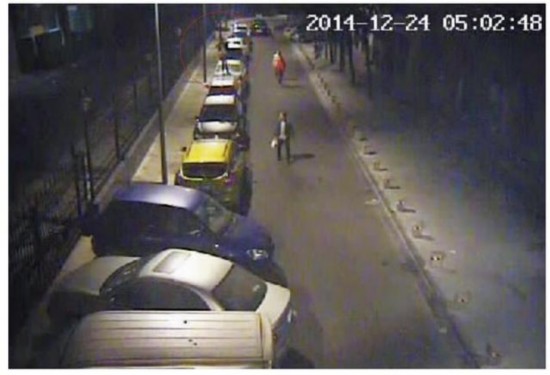 男子酒后“跑酷”踩凹6辆轿车 面临大额赔偿(图)